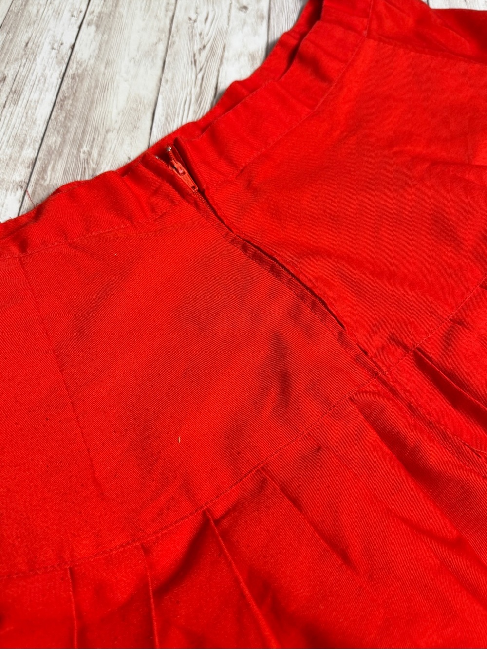 Red Pleated Women’s Skirt - Picture 6 of 6